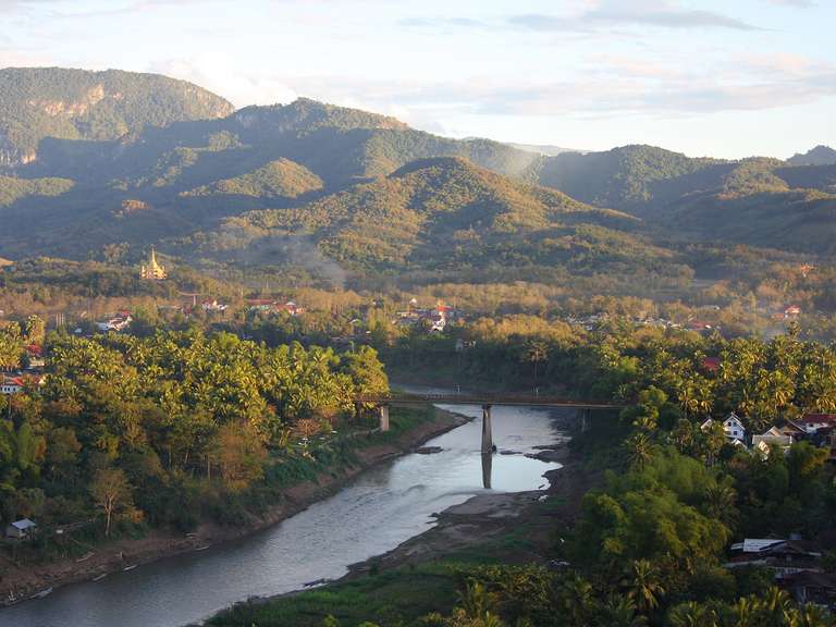Luang Prabang & Southern Laos - 8 days trip - alternative tour available