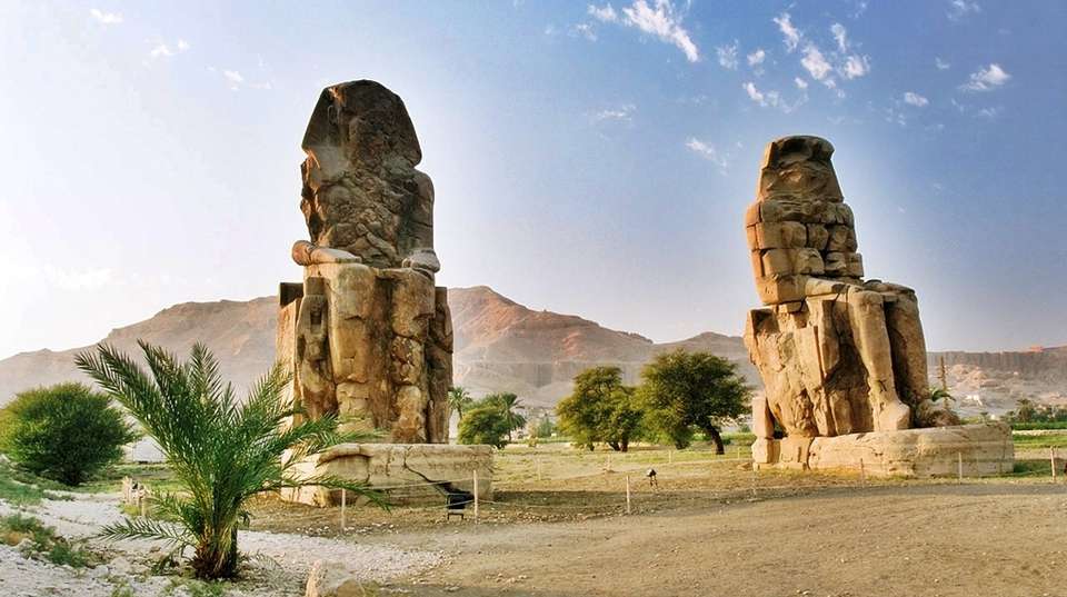 Luxor Tour from Hurghada: Day Trip - Sharm Wonders - Egypt