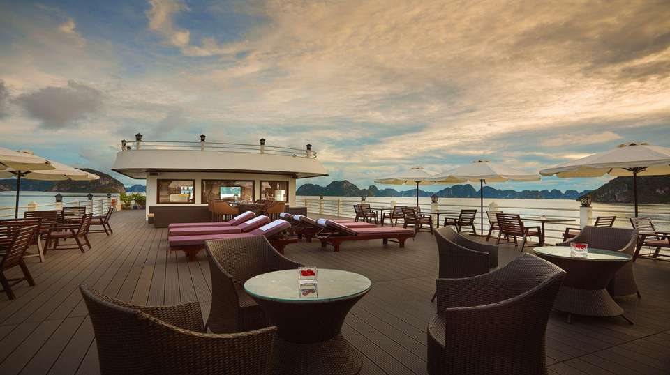Luxury cruise to Bai Tu Long Bay 1 night - Phu Quoc Island Explorer - Vietnam - Image 1