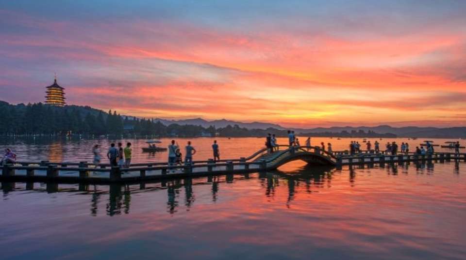 Private Hangzhou tour by Bullet Train - Shanghai Advisor Tour - China