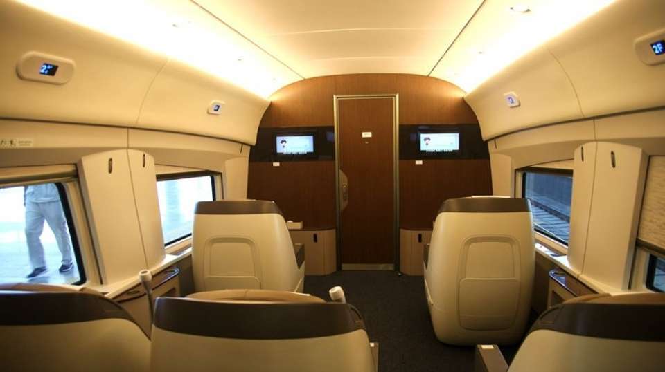 Private Hangzhou tour by Bullet Train - Shanghai Advisor Tour - China