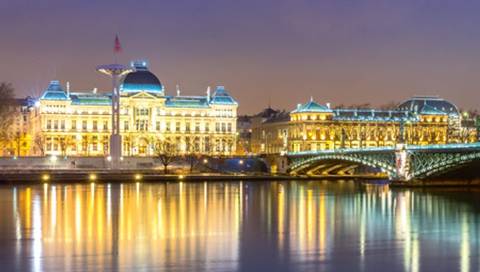 Avignon Cruise Tour: Lyon To The Tip Of Provence On The Rhône And Saône Rivers (port-to-port Cruise)