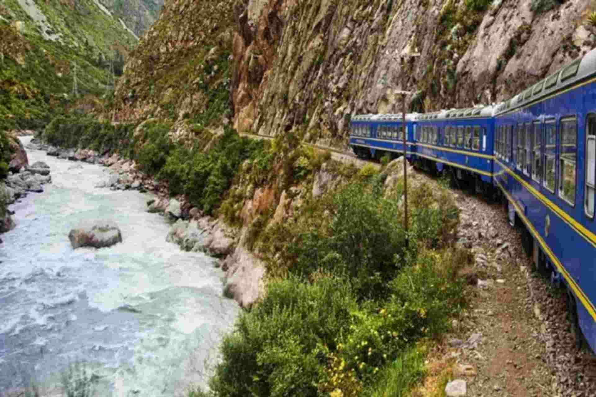 Machu Picchu Luxury Tour - Train Hiram Bingham from Cusco