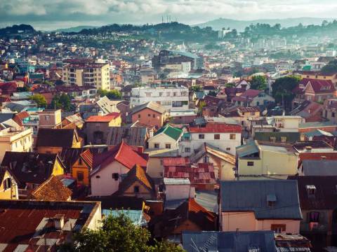Active And Outdoor Tour: Madagascar: The Lost Continent