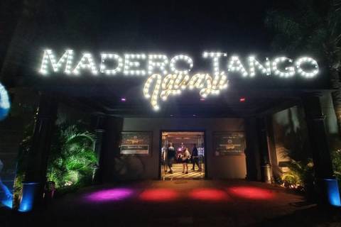 Madero Tango Dinner And Show In Puerto Iguazú - Fall Tours