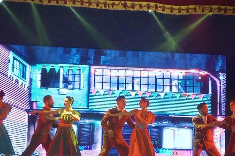Madero Tango Dinner and Show in Puerto Iguazú - Tangol Tours - Argentina - Image 3