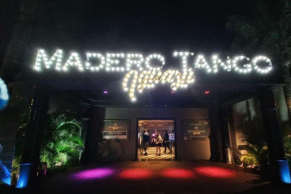Madero Tango Iguazú Premium Dinner & Tango Show - Tangol Tours - Argentina - Image 7