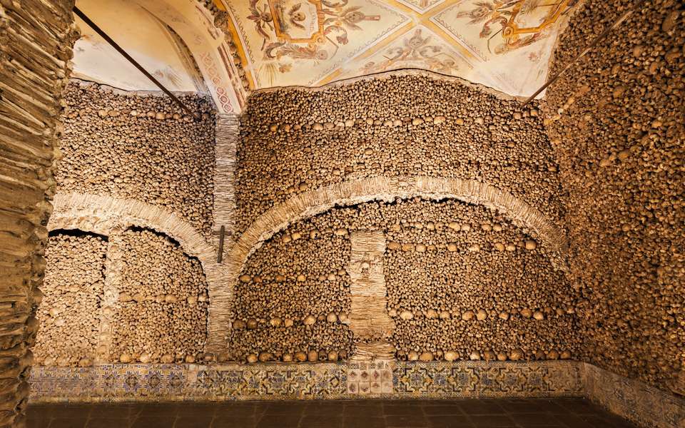 Madrid, Portugal and North of Spain - Europamundo - Spain