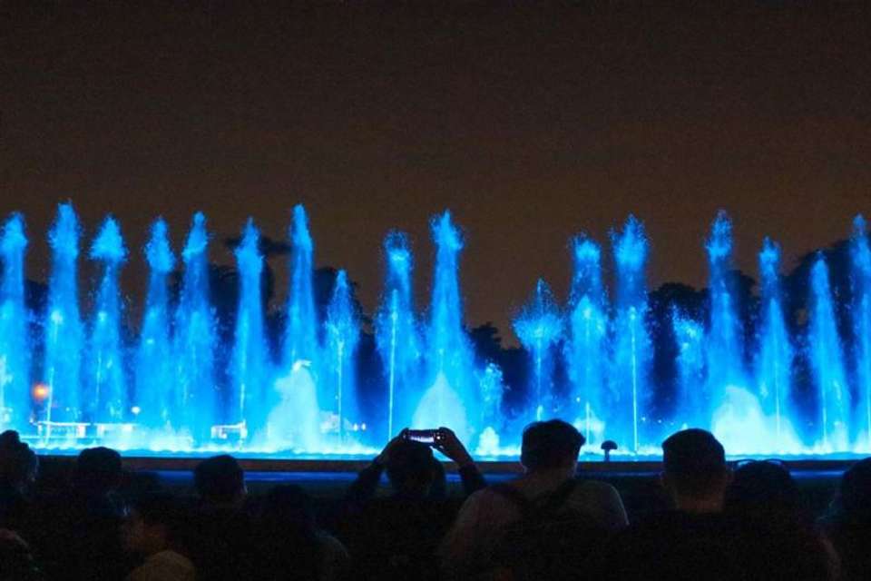Magic Water Circuit Tour in Lima - Tangol Tours - Peru - Image 5