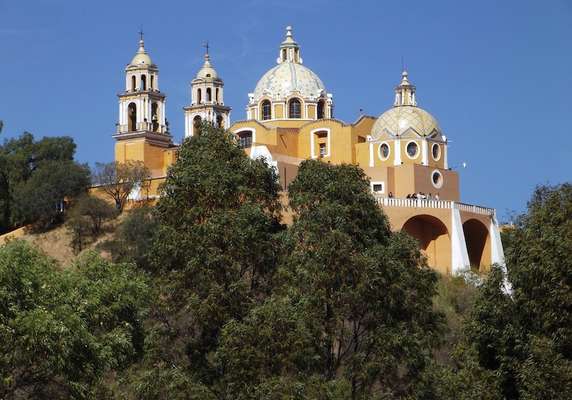 Image 3 of 9