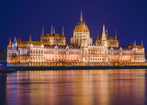 Europe Guided And Escorted Tours: Majestic Cities Of Central & Eastern Europe Featuring Berlin, Prague, Vienna, Budapest & Krakow