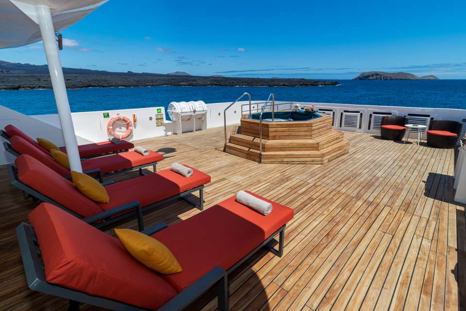 Majestic Peru & Southern Galapagos Cruise (Grand Queen Beatriz) - Intrepid Travel - Peru - Image 4
