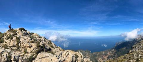 Majorca Hike: Sierras & Monasteries
