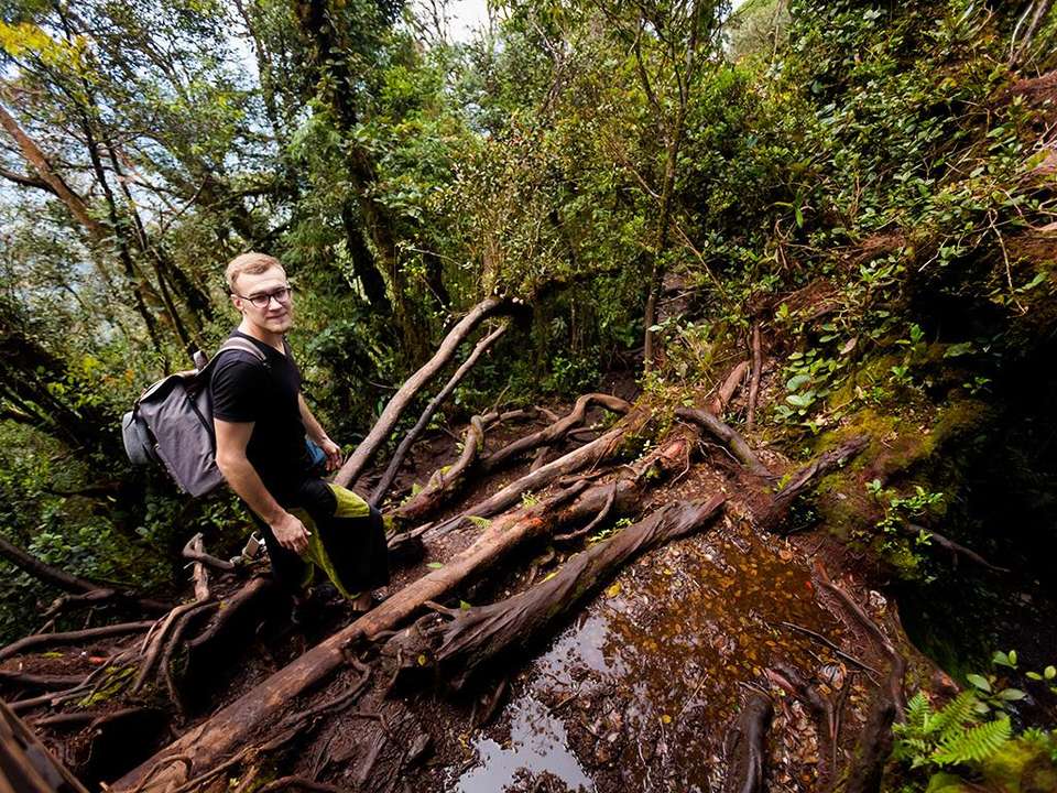 Malaysia Encompassed Adventure 9D/8N - Bamba - Malaysia