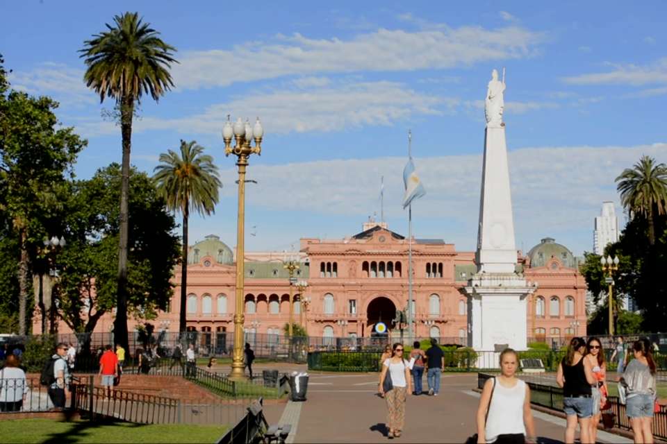 Malba Museum & Walking Tour - Tangol Tours - Argentina - Image 8