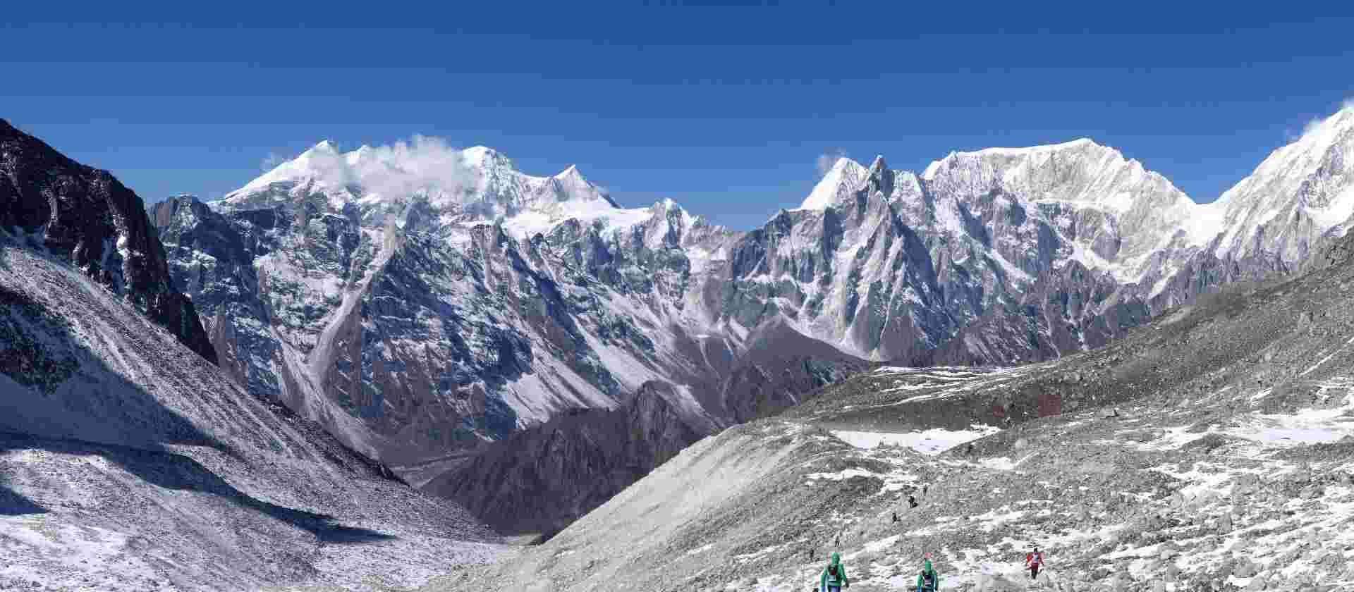 Manaslu Circuit & Base Camp Trek