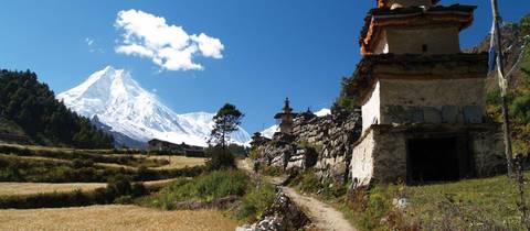 Nepal Guided And Escorted Tours: Manaslu Circuit & Base Camp Trek