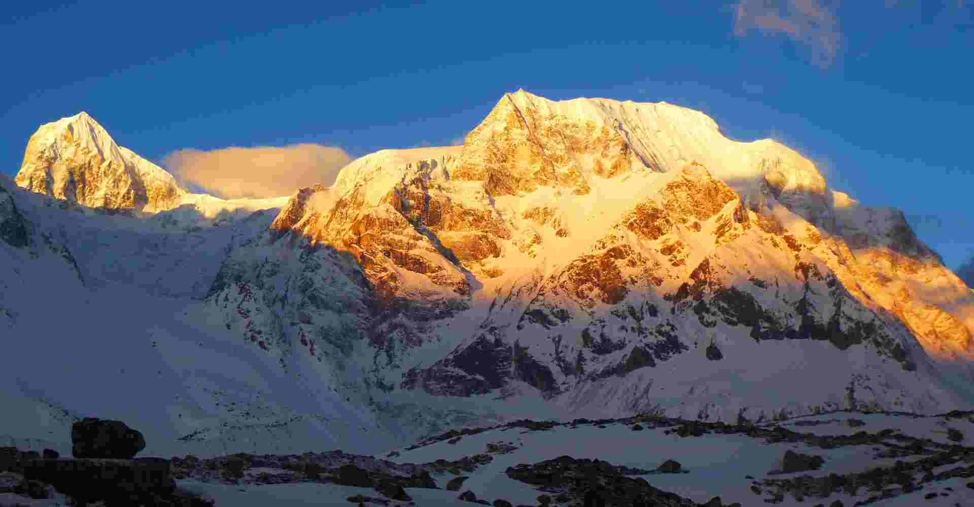 Manaslu Circuit Trek