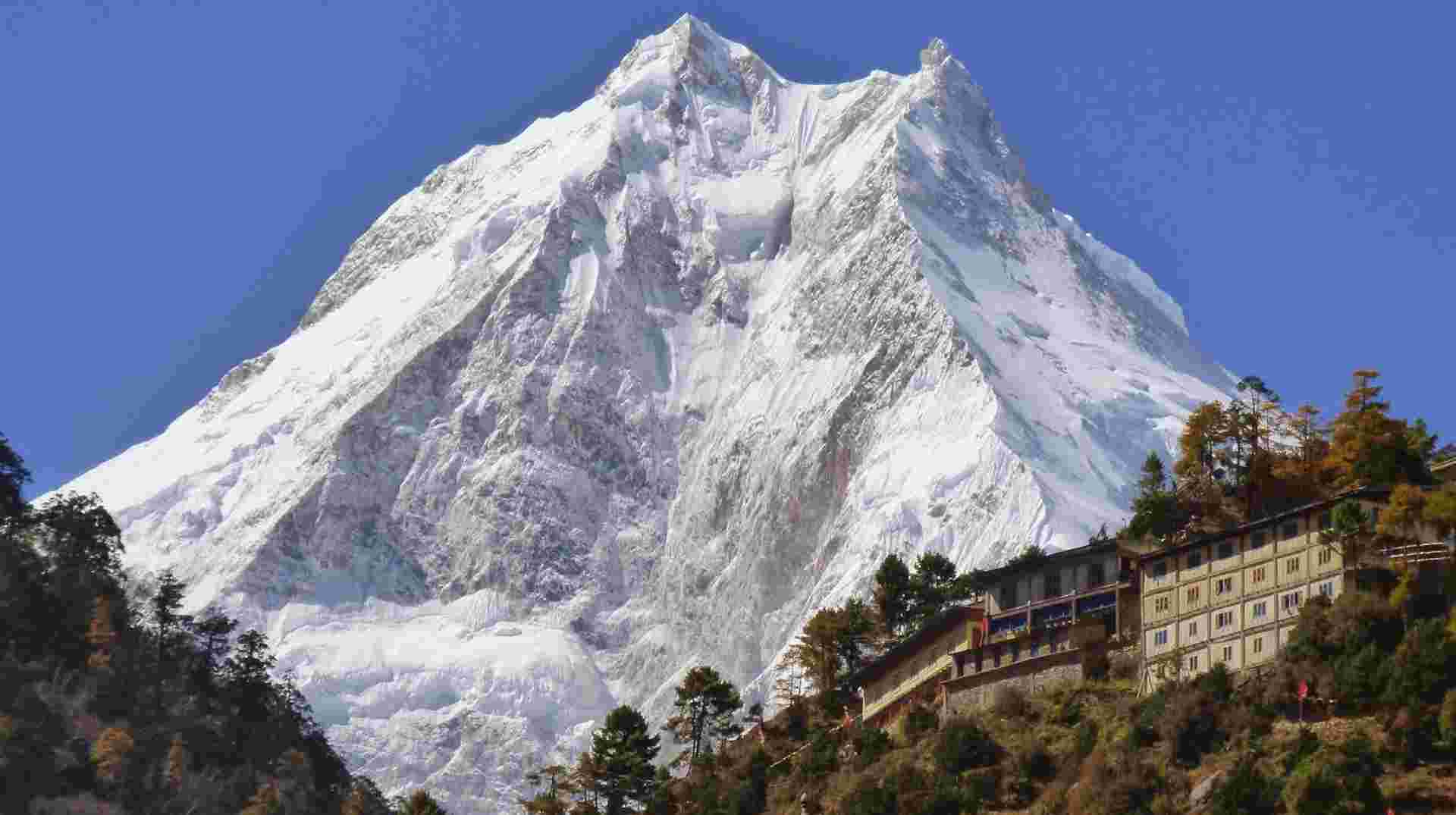 Manaslu Circuit Trek