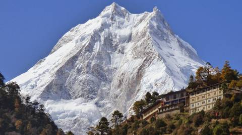 Manaslu Circuit Trek - Winter Tours