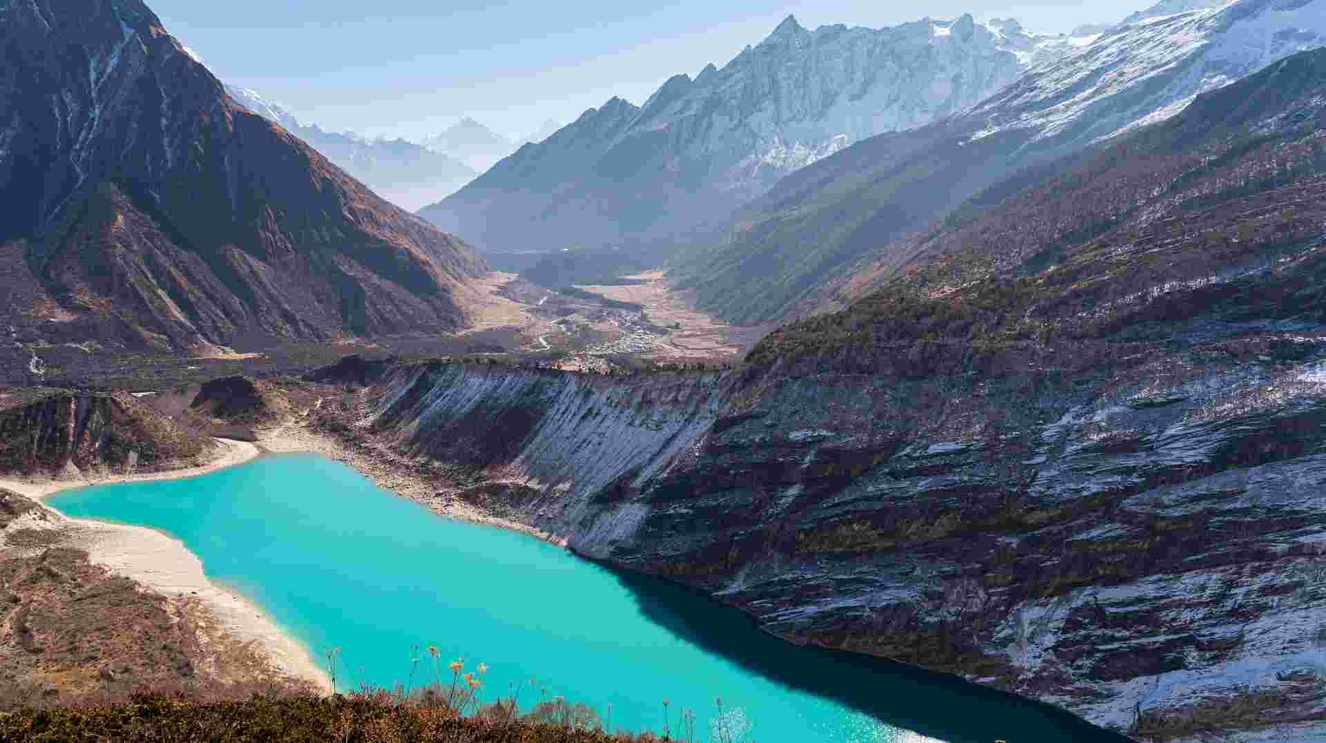 Manaslu Circuit Trek
