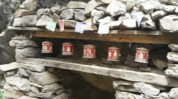 Image 3 of 8
