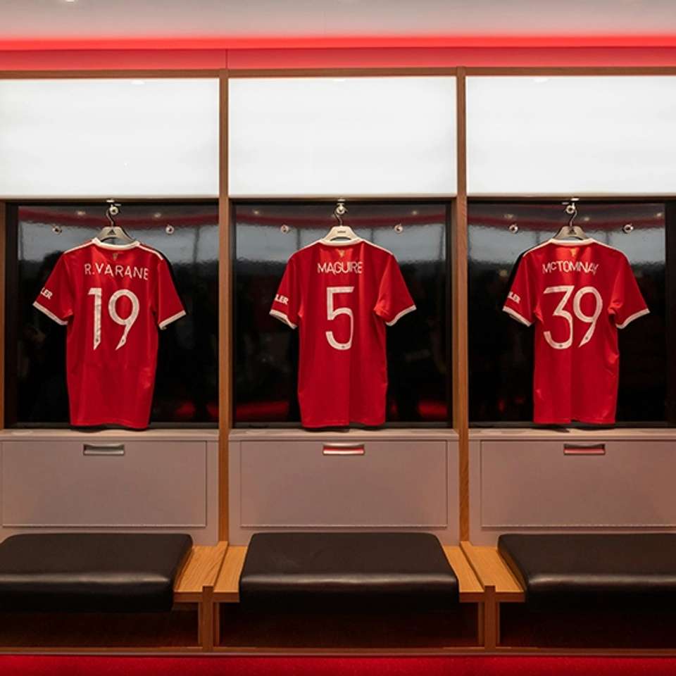 Manchester United: From the Stands to the Streets - G Adventures - England - Image 5