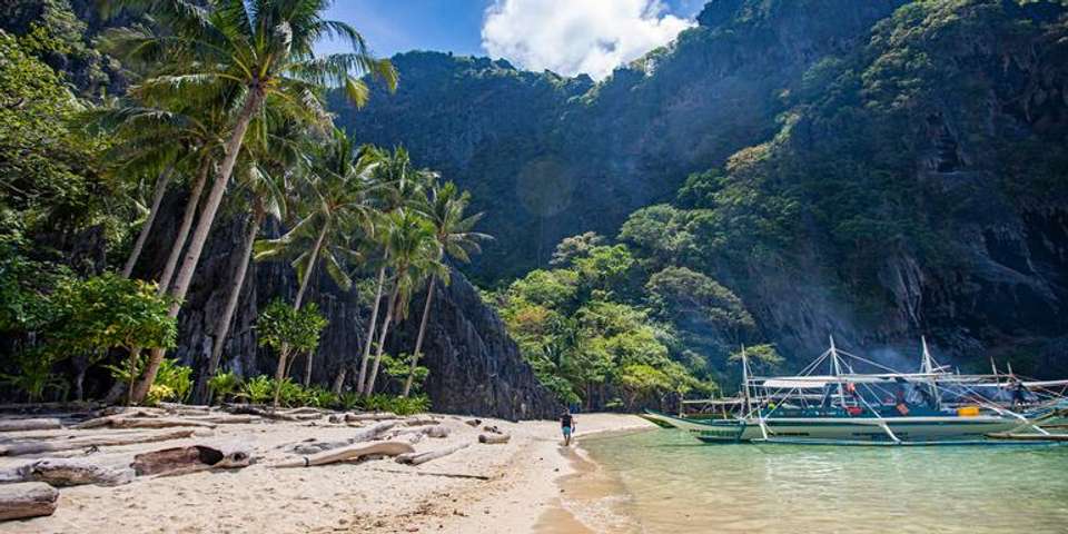 Manila and Palawan: Jungle Trekking, Local Eats & Epic Beaches - G Adventures - Philippines - Image 1