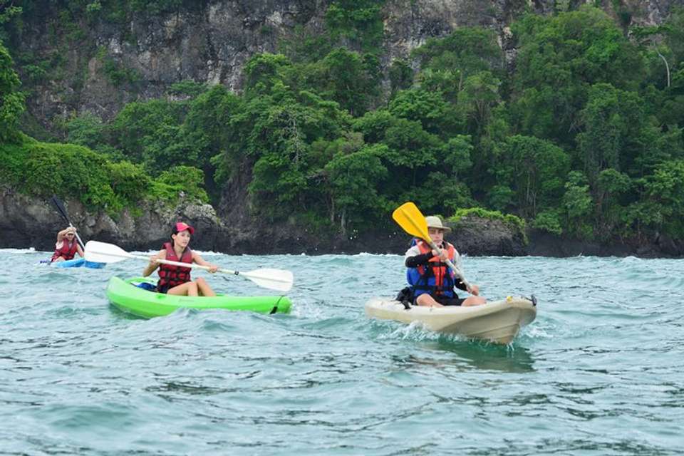 Manuel Antonio Kayaking And Snorkeling Tour - Destination Services - Costa Rica - Image 2