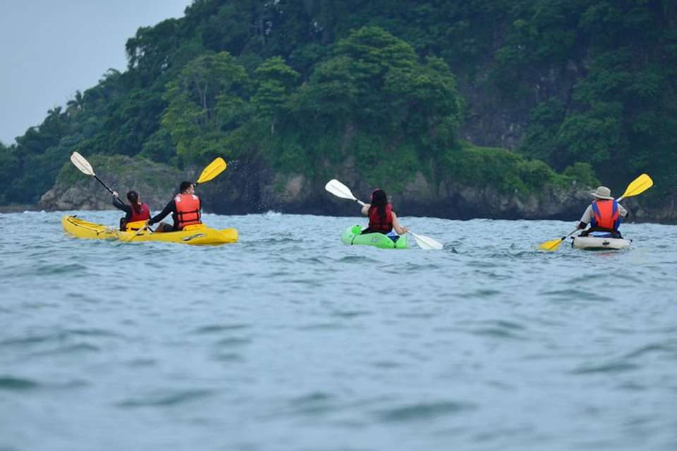 Manuel Antonio Kayaking And Snorkeling Tour - Destination Services - Costa Rica - Image 3