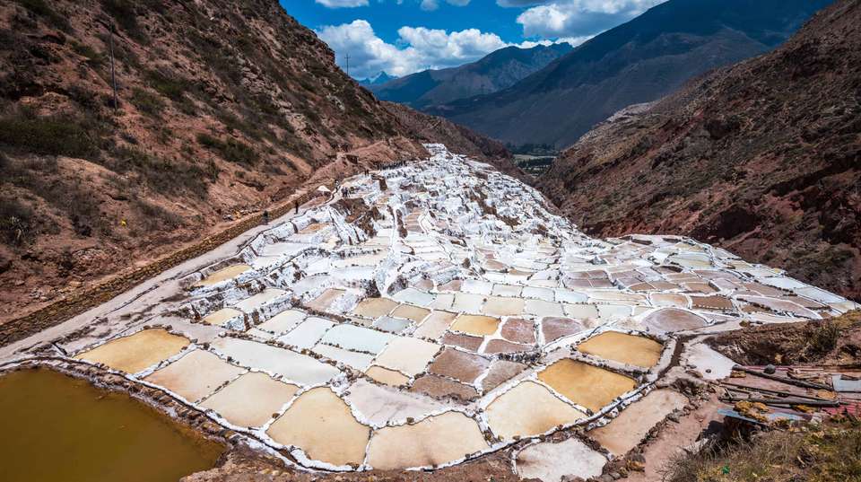 Maras Moray – Salineras Maras and Moray 1 Day Tour - Kantu Peru Tours - Peru - Image 3
