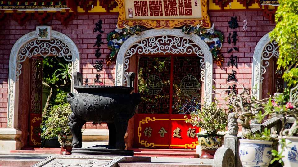 Marble Mountain and Hoi An City Tour from Tien Sa Port - undefined - Image 4