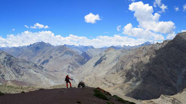 New Delhi Adventure Tour: Markha Valley Trek