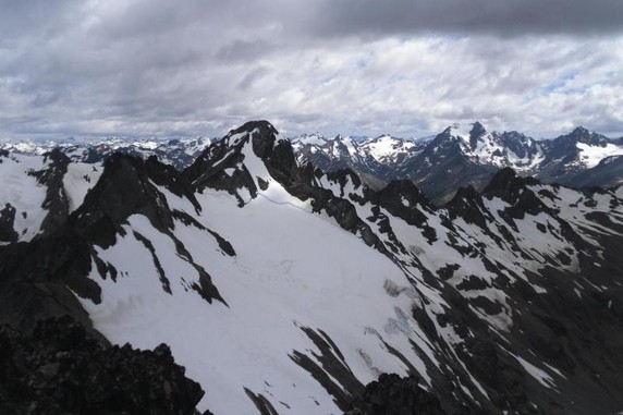Image 4 of 6