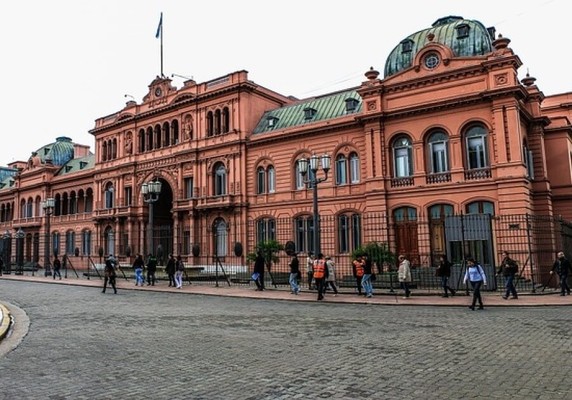 Image 5 of 8