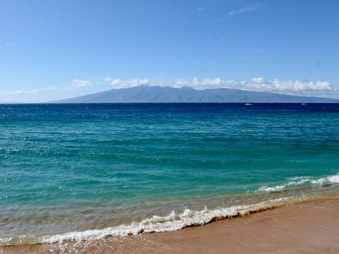 North America Explorer Tour: Maui, Hilo, Kauai & Oahu - 11 Days
