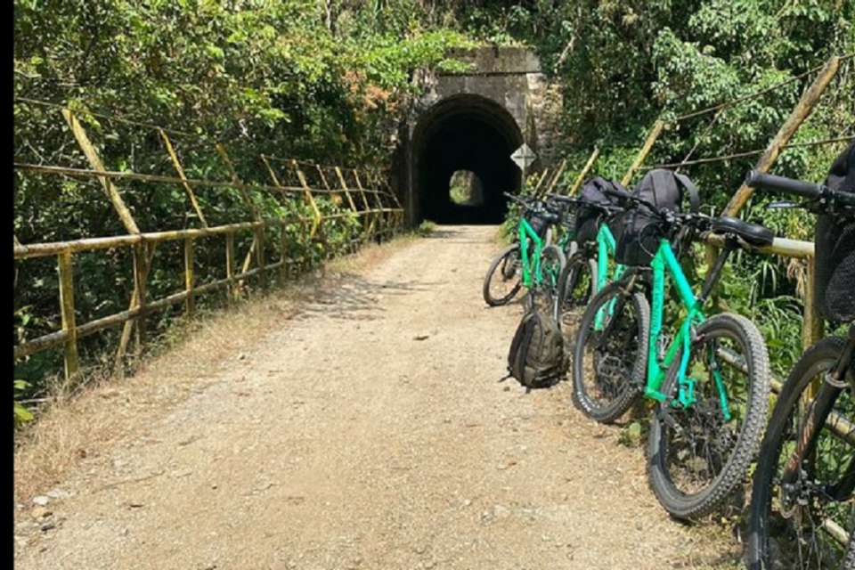 Medellín: Mountain Bike Tour with Lunch & Pickup - Tangol Tours - Colombia - Image 7