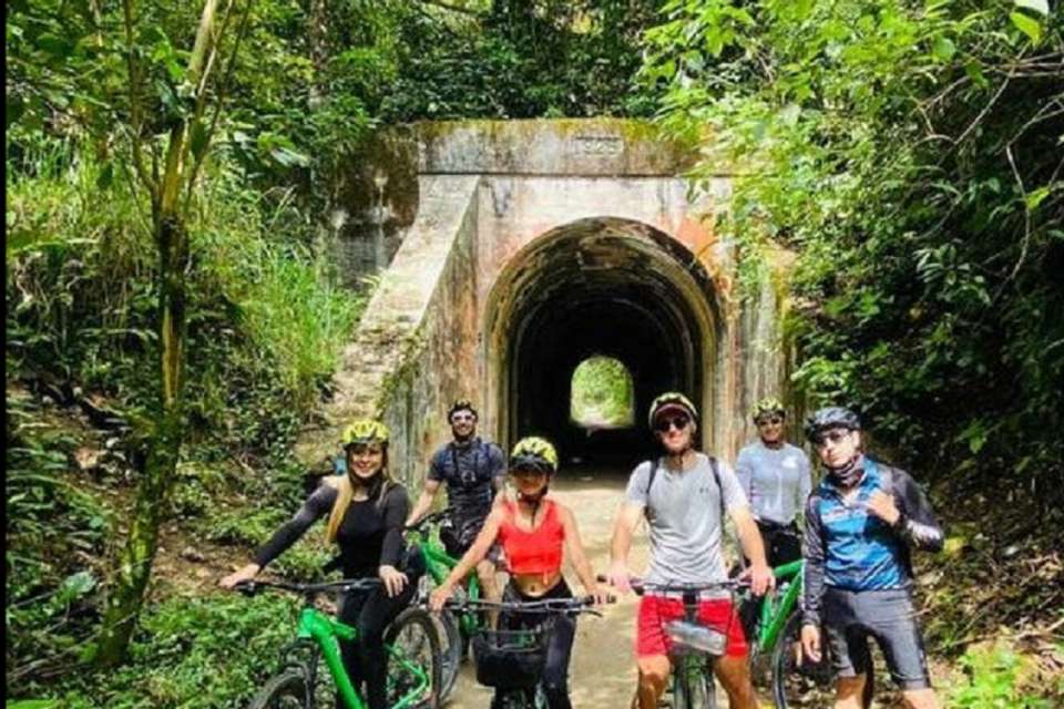 Medellín: Mountain Bike Tour with Lunch & Pickup - undefined - Image 8