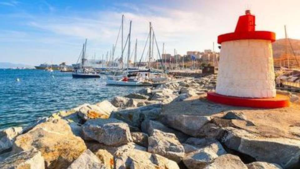 Mediterranean Arts & Splendours: Corsica, Sardinia and the scents of Italy - Exceptional stopovers from Napoleon to the Medici: Rome, Pisa, Naples, Castelsardo and Ajaccio (port-to-port package) - Croisieurope - France - Image 3