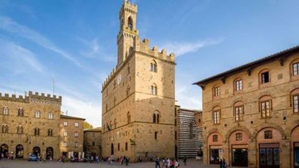 Mediterranean Arts & Splendours: Corsica, Sardinia and the scents of Italy - Exceptional stopovers from Napoleon to the Medici: Rome, Pisa, Naples, Castelsardo and Ajaccio (port-to-port package) - Croisieurope - France - Image 10