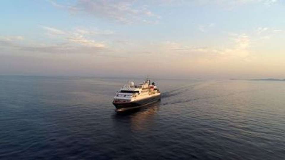 Mediterranean Legacies: From the Balearic Islands to Andalusia - Between Enchanting Islands and Moorish Treasures (port-to-port package) - Croisieurope - France - Image 2