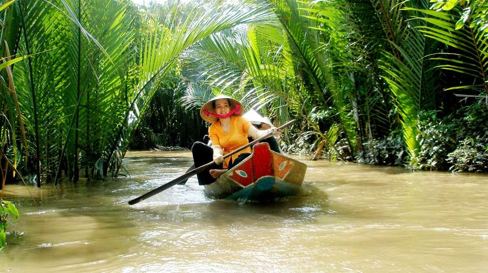 Mekong Delta Day Trip to Cai Be Floating Market - Gray Line Vietnam - Vietnam - Image 7