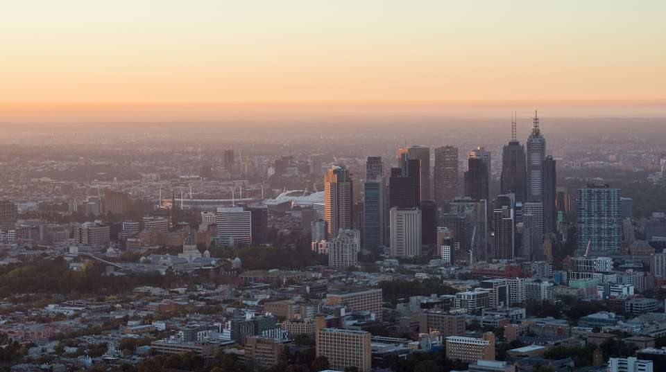 Melbourne Sunrise Hot Air Balloon Flight - Picture This Ballooning - Australia - Image 3