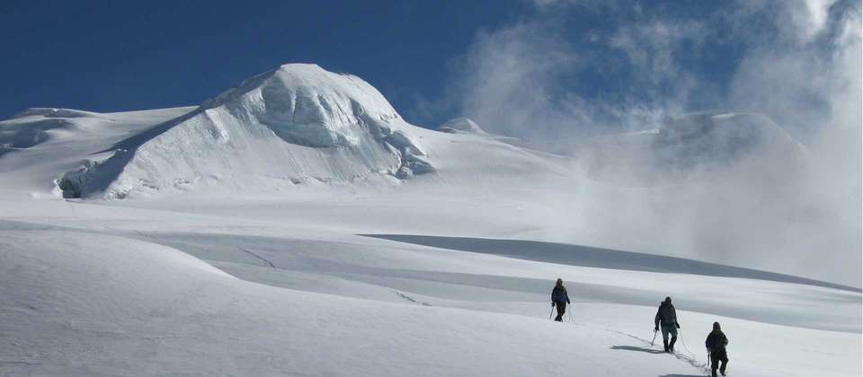 Mera & Island Peak via Amphu Labsta - World Expeditions - Nepal - Image 7
