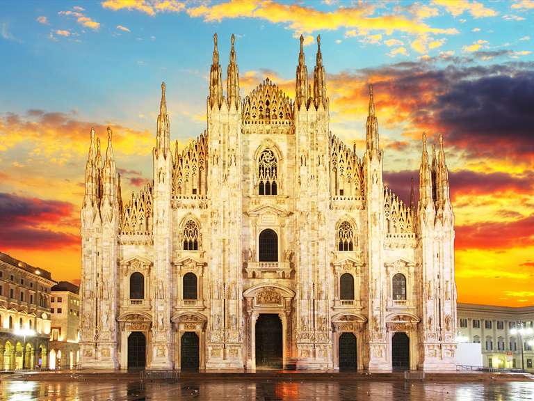Milan City sightseeing Tour: Milan, Lakes & Alps by Train - 6 days