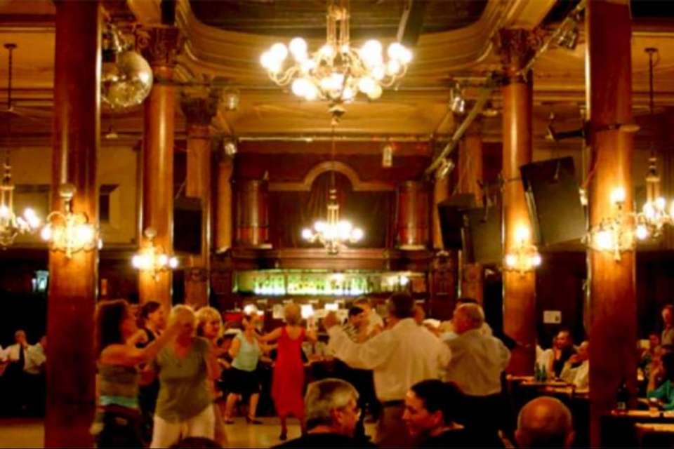 Milonga & Tango Night Tour - Tangol Tours - Argentina - Image 4