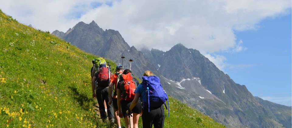 Mont Blanc Encompassed Guided Hike - Utracks - France - Image 7