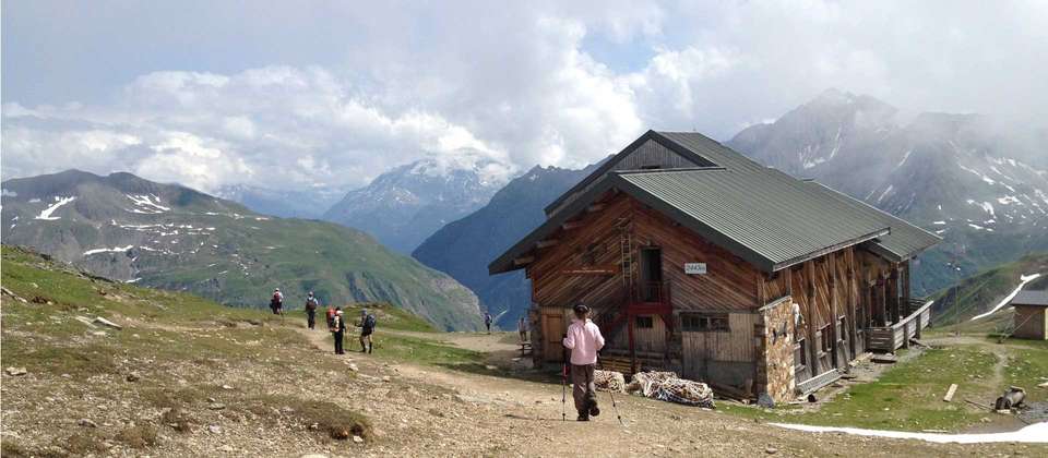 Mont Blanc Family Guided Hike from France - Utracks - France - Image 7