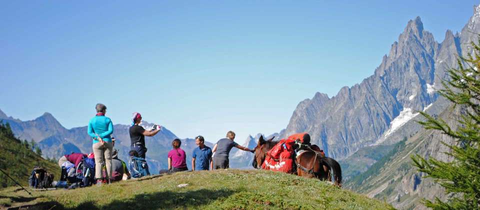 Mont Blanc Guided Hike Classic - Utracks - France - Image 8