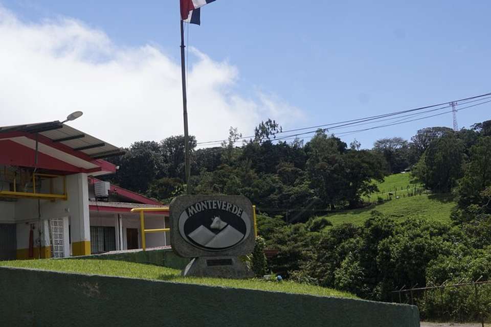 Monteverde Local Experience Guided Tour From Monteverde - Destination Services - Costa Rica - Image 4